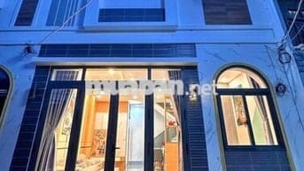 NHÀ ĐẸP LỘ OTO GẦN BỆNH VIỆN DA LIỄU ĐƯỜNG 3/2