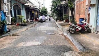 nhà cấp 4 .Lô góc  3 mặt tiền An Bình Dĩ An , 53.4m2 . 3.3 tỷ