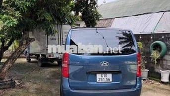 Hyundai Starex 2009 2.5D MT - 150000 km