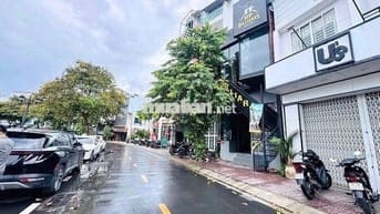 Mặt Bằng trệt lầu đường Bờ Hồ Huỳnh Cương chỉ 18 triệu