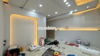 Mặt bằng góc 2 mặt tiền, lối đi riêng có phòng ở lại