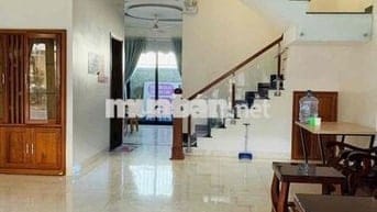 Cho thuê nhà nguyên căn Shophouse