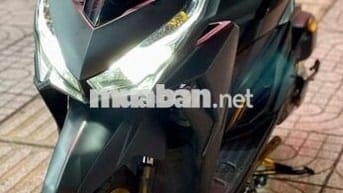 Xe máy Honda Vario 150 màu đen 2018