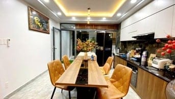 Bán Nhà VIP khu vực Quận 3- CMT8