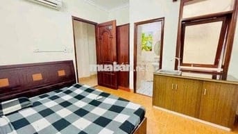 PHÒNG ĐẦY ĐỦ TIỆN ÍCH , MÁY LẠNH MỚI