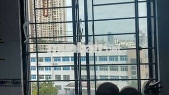 Bán cc H1 Hoàng Diệu view Q1 pháo hoa