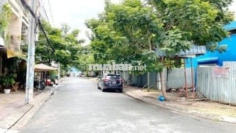 Bán nhà KDC Bùi Minh Trực 80m2 ngang 4m xe hơi ngủ trong nhà, Quận 8