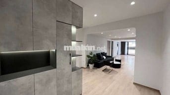 GIÁ 4.7 TỶ! TẬP THỂ THANH XUÂN - TX: 110M², TẦNG 2 - FULL NỘI THẤT!