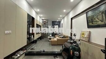 BÁN NHÀ ÂU CƠ – 46M² – 7 TẦNG – MT 3.7M – GIÁ 16.5 TỶ – TÂY HỒ