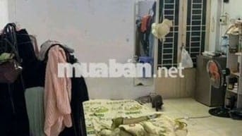 Cho thuê nhà nguyên căn.Đường Cách Mạng Tháng Tám,Phường 15.Quận 10