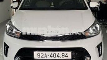 Kia Soluto 1.4 AT Delux 2024 màu trắng