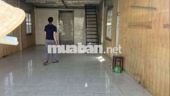 Kho giá 7tr5 có 3 pha gần mỹ phước tân vạn