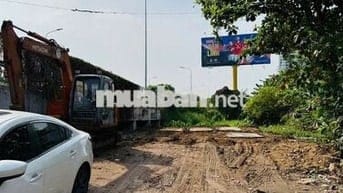 Cho thuê nhà mặt tiền đường bên hông cầu Kinh tẻ,Tân Hưng, Quận 7, HCM