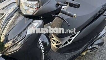 Lead 4 Val 2025 mua tháng 9 head đã chạy 2.000km