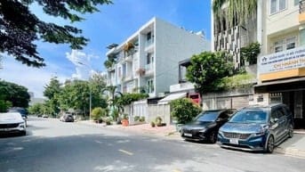 Bán nhà mặt tiền Bùi Tá Hán, Quận 2, DT 4x20m. Trệt 3 lầu.  Giá 22 tỷ