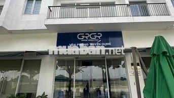 Bán nhà phố 3 tầng dt ngang 5 dài 17 mặt tiền đường 30m dự án sun casa