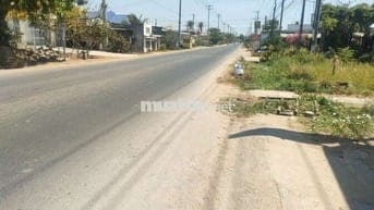 Cần bán lô đất 325m2 , giá chỉ hơn 4tr/m