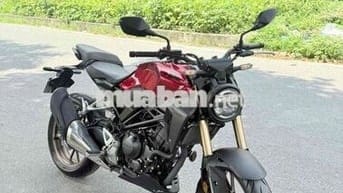 Bán HONDA CB300R thailan siu cọp ODO6k