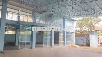 Kho diện tích 400m2 cần cho thuê gấp ở Đường Nguyễn Văn Tạo có pccc