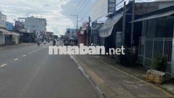 đất nền thổ cư sổ riêng ,dân cư hiện hữu ,điện nước đầy đủ, đường thôn