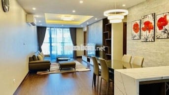 Bán gấp căn hộ 155m2, 3PN, 2VS tại chung cư Sông Đà 131 Trần Phú