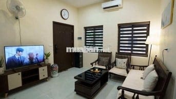 Chính chủ cho thuê căn hộ tập thể tầng 1, 50m2 2 PN - số 32 Lý Nam Đế