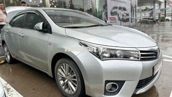 Toyota Corolla Altis 2016 1.8G CVT - 150000 km