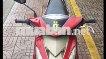 Mio Classico Yamaha - lựa chọn của cô nàng thấp bé Xe máy Yamaha Ultimo màu đỏ xám sản xuất 2011