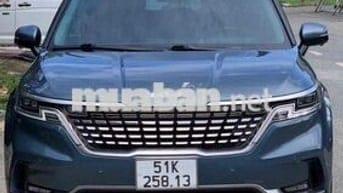 Kia Carnival 2022 2.2D Luxury 8 chỗ - 58000 km