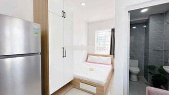 Căn Hộ Cửa Sổ Trời Gần Ga T3 - Etown Cộng Hoà Full Nội Thất