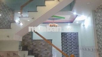 Cho thuê nhà mặt tiền nguyên căn