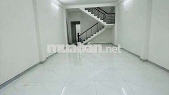 Cho thuê nhà 2 tầng mt sát chợ cẩm lệ ,khuê trung