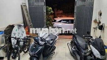 Bán nhà Mặt Tiền Lưu Hữu Phước DT Khủng