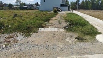 Đất ở Phường 5 tp. Gò Công, bán gấp giá mềm chỉ 490tr/100m2