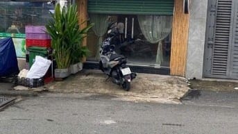 Cho thuê nhà mặt tiền đường Nguyên Hồng quận Bình Thạnh