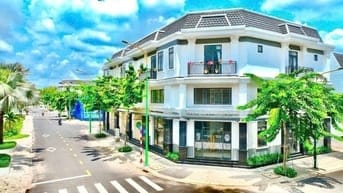 NHÀ PHỐ THƯƠNG MẠI CHỈ 400TR NHẬN NHÀ 