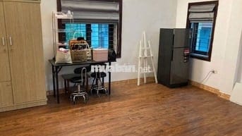 CHO THUÊ NHÀ TẬP THỂ 45M2, CĂN GÓC, HAI BÀ TRƯNG, HÀ NỘI