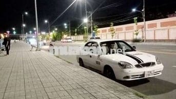 Ô tô Nubira 2003 số sàn 5 chỗ màu trắng