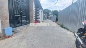 Lô Rẽ Nhất Thủ Dầu Một - Giá 1ty690