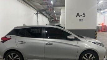 Muốn bán xe Yaris 2021 mới đi 18.000 km