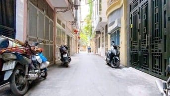 Cho thuê nhà Văn Mếu -Nguyễn Khuyến 75m² x 5T, ô tô đỗ cửa, 20tr/th.