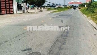 🍀Đất lúa Đc lên fui thổ cư.Dt 1000m giá 2ty7 mặt tiền 818 thủthừa L.A