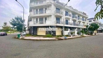 Cặp góc nhà liền kề đẹp nhất dự án