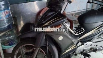 Xe máy Yamaha Taurus màu đen số sàn