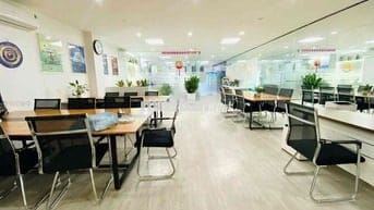 Cho thuê văn phòng tại Hoàng Cầu 120m2 giá 22t sàn cực đẹp giá siêu re