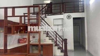 bán nhà kiệt Bắc Sơn , sau lưng bến xe