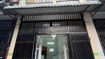 Nhà đẹp Hóc Môn giá rẻ - đường Trần Văn Mười, hẻm xe hơi, vào ở ngay