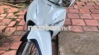 Xe máy Honda đã sử dụng màu trắng