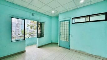 BÁN NHÀ HIẾM HXH CX NGUYỄN ĐÌNH CHIỂU Q.PHÚ NHUẬN 1T3LST 33M2 GIÁ:5850