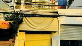 Cho thuê nhà đẹp An Dương Vương, Q6 giá 18tr 